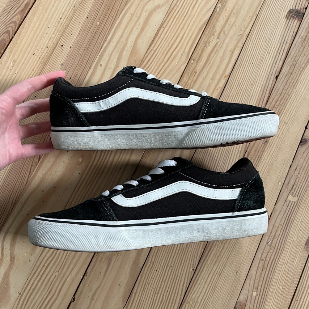 Vans Old Skool Black White Suede Canvas Low Top Skate Sneakers Womens 9.5 shoes - Picture 7 of 8